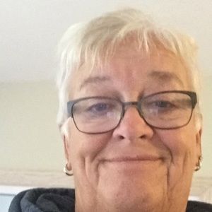 Meet your Posher, Linda